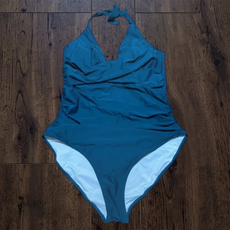 The Unbranded Brand teal swimsuit tummy control halterneck size 16-18 flattering ruched design brand new
