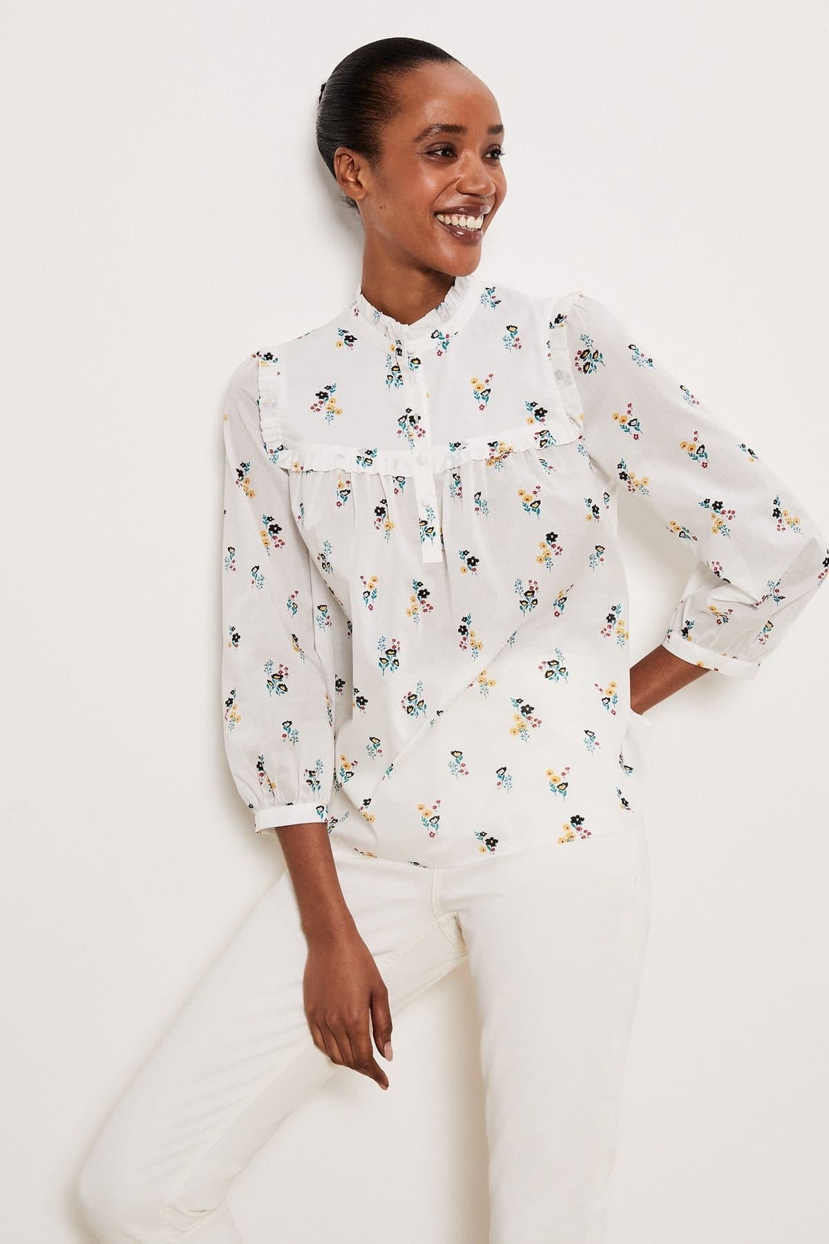 Hobbs London Hobbs London Women's York Mandarin Collar Floral Blouse in White