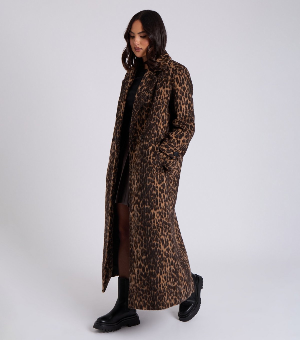 Urban Bliss Women's Brown Leopard Print Longline Coat Urban Bliss New Look - 2