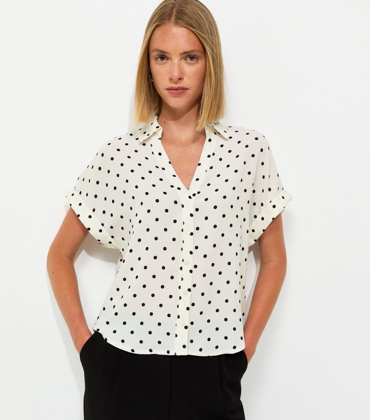 New Look Women's White Polka Dot Short Sleeve Shirt New Look