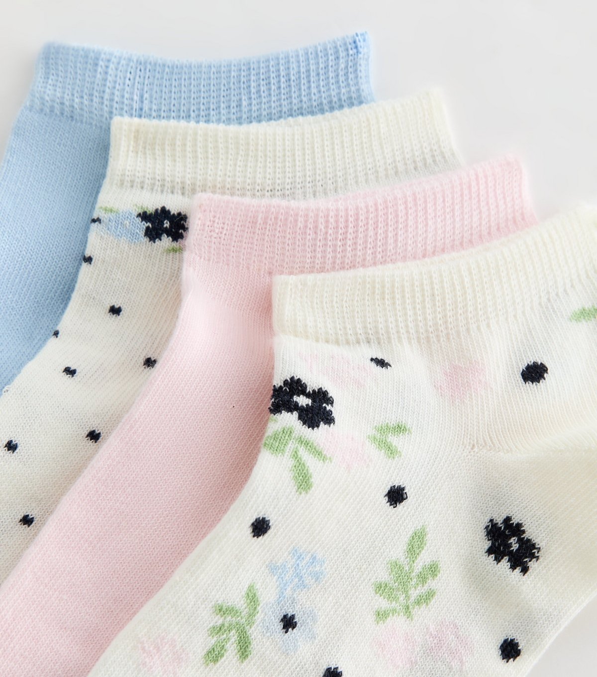 New Look Pack of 4 Multicolour Floral Patterned Trainer Socks New Look - 2