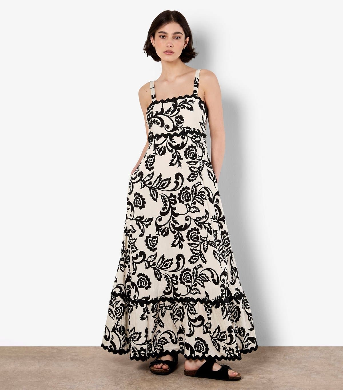 Apricot Women's Cream Floral Square Neck Maxi Dress Apricot New Look