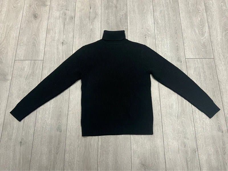 Bershka Bershka men’s knitted sweater in black