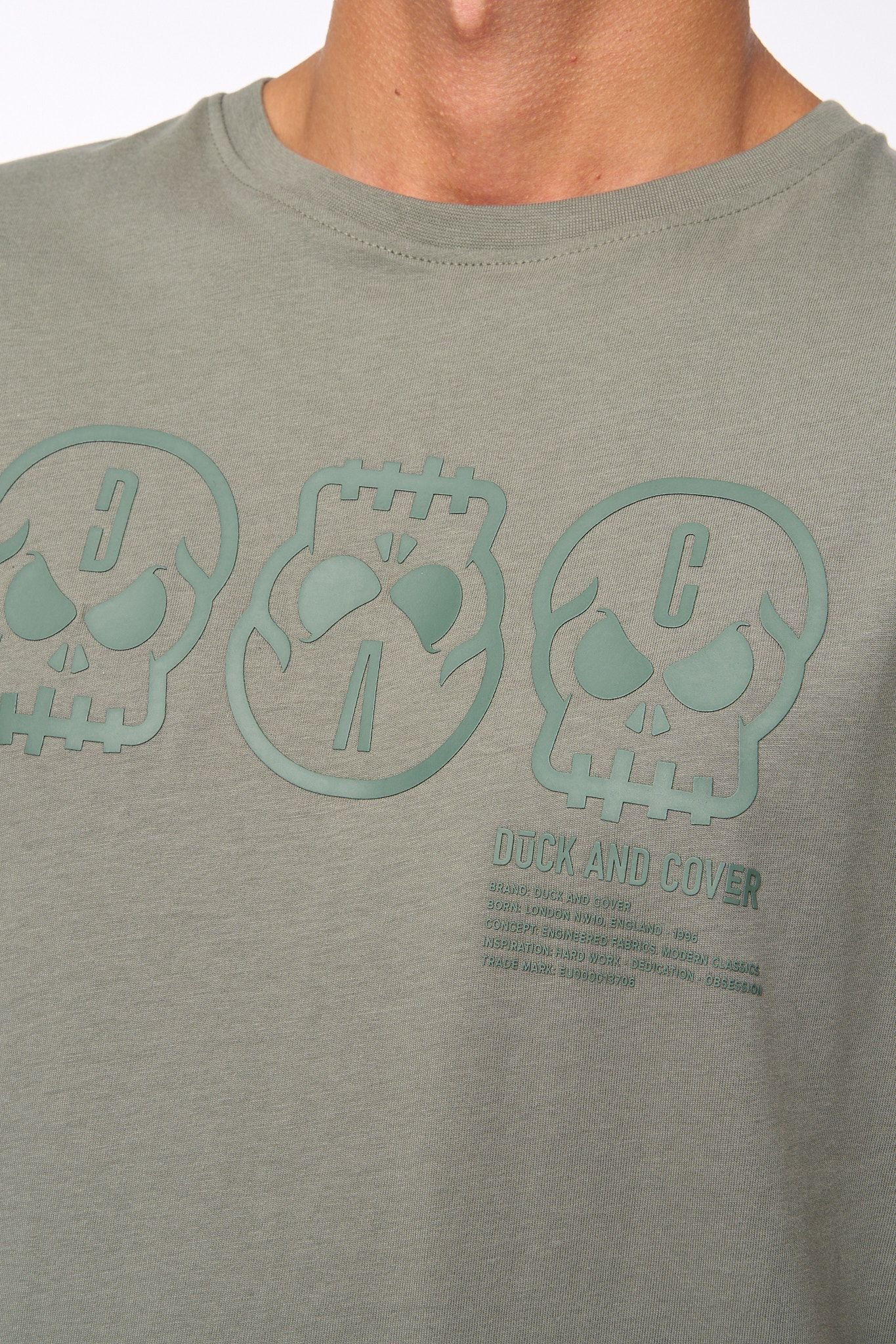 Duck&Cover Duck&Cover Men's Deltamans T-Shirt in Dark Olive - 4