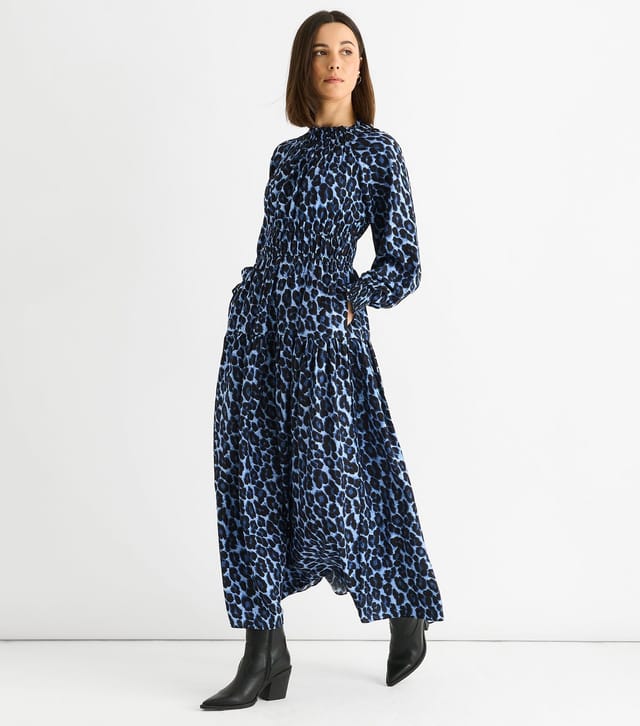 Gini London Women's Blue Animal Print Shirred Midi Dress Gini London New Look - 3