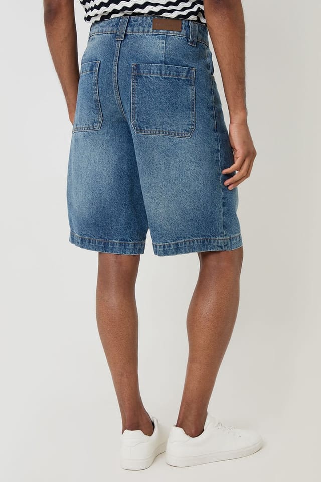 Threadbare Threadbare Men's Baggy Fit Denim Shorts in Mid Blue - 2