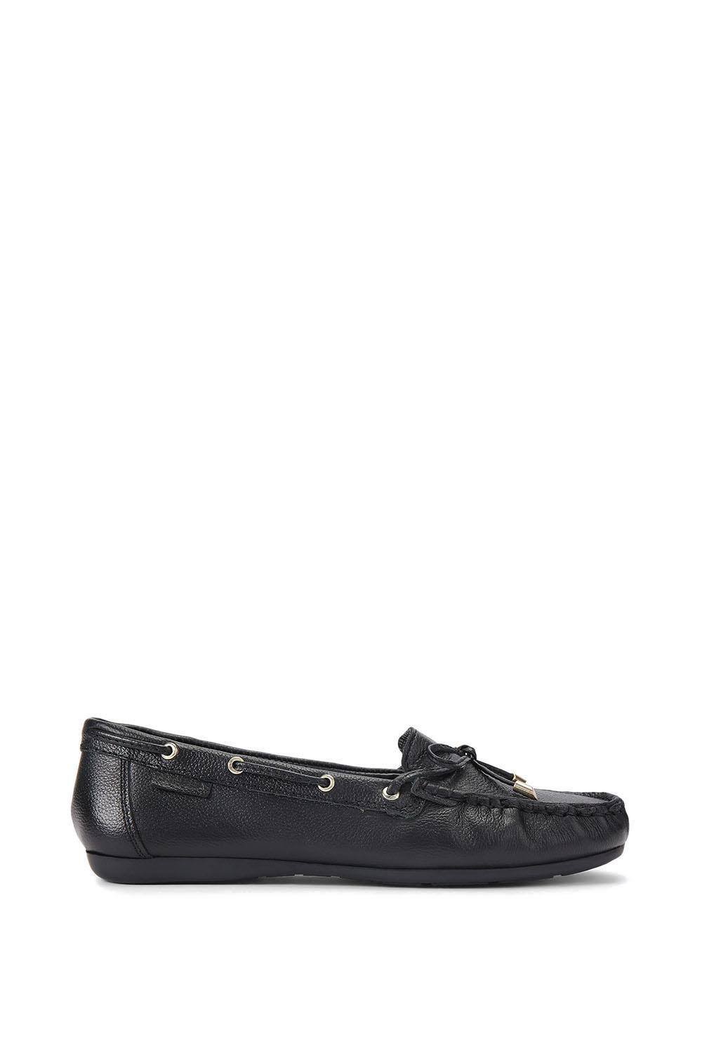Carvela Carvela Women's 'Barca Loafer' Leather Flats in Black - 2