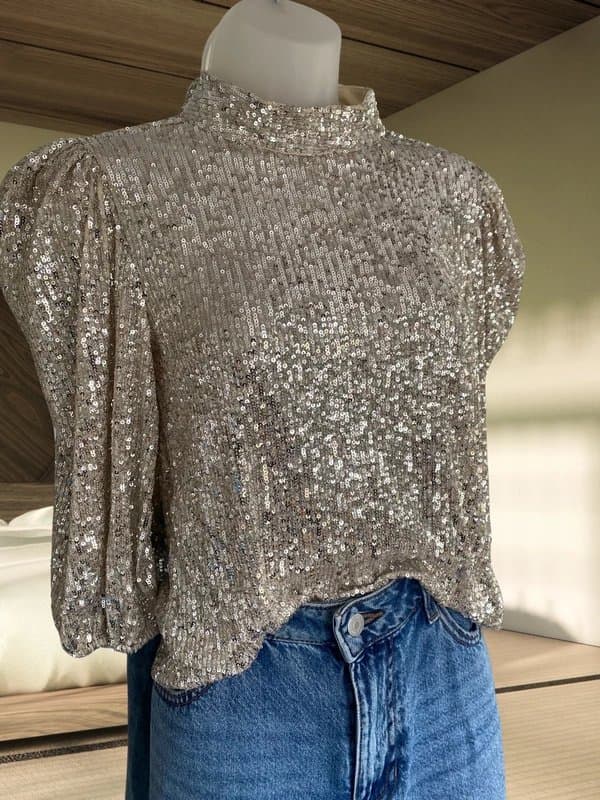 New Look Gold Sequin High Neck Top – Puff Sleeve – UK 10