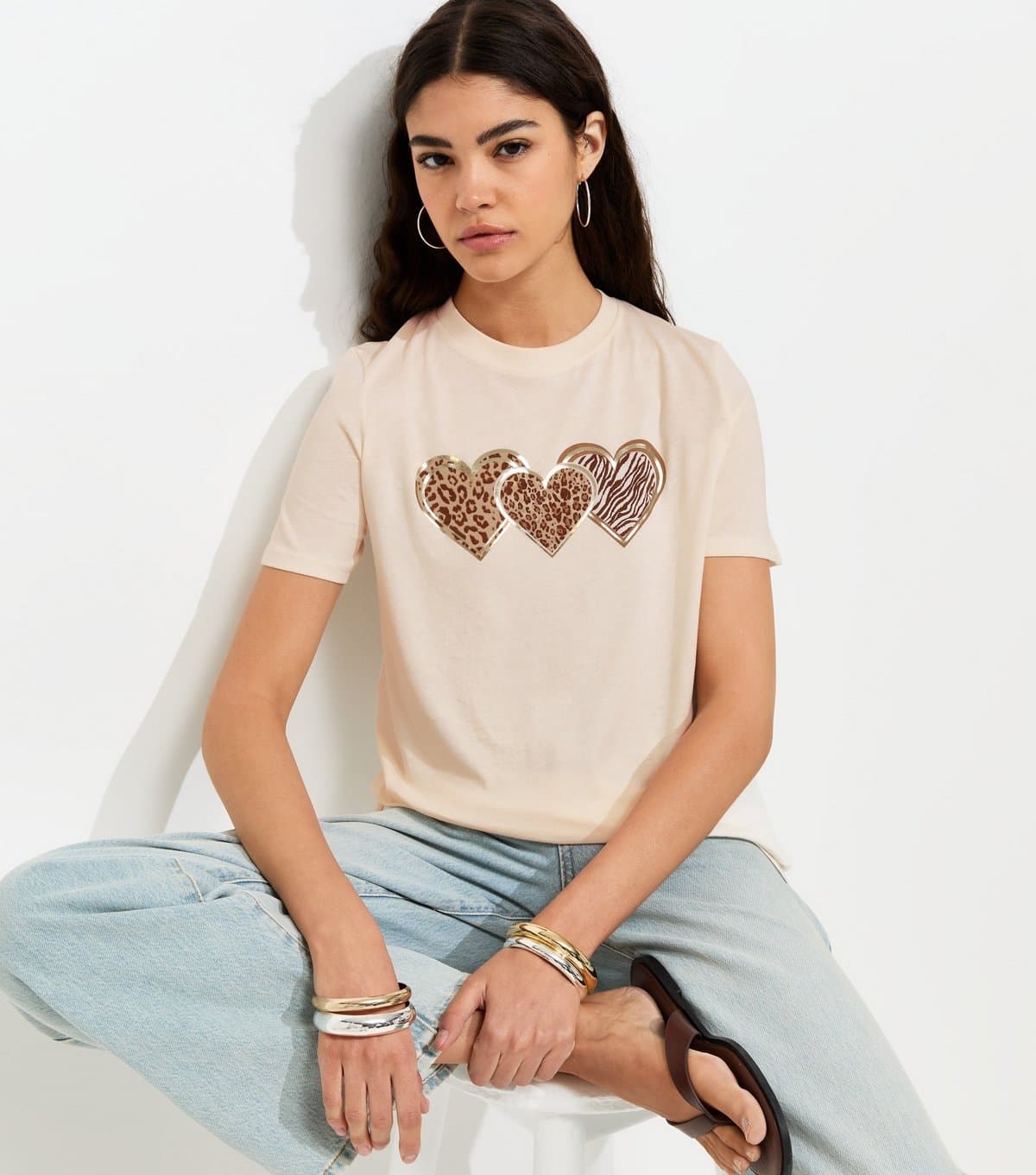 New Look Women's Off White Cotton Metallic Animal Heart Print T-Shirt New Look