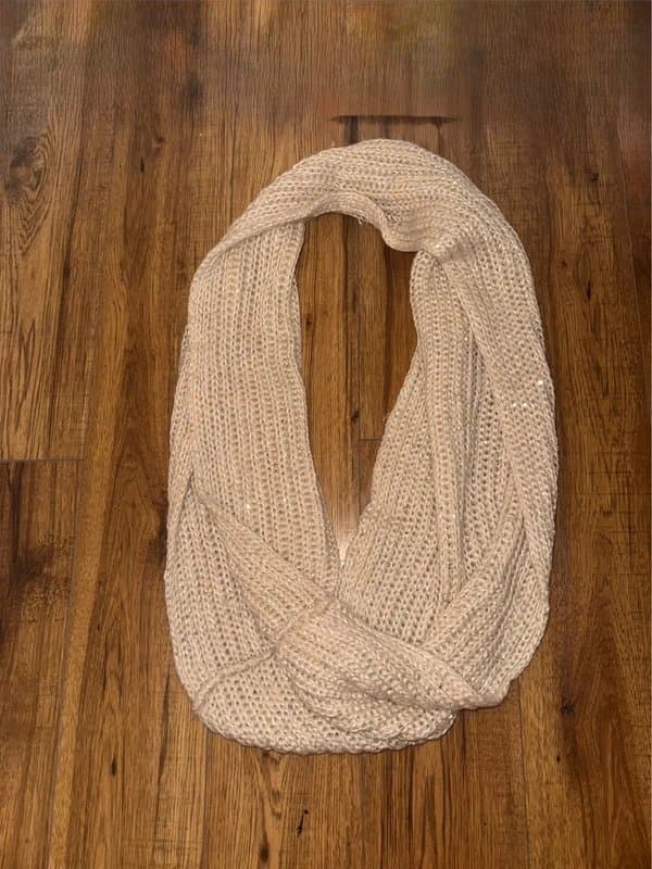 ASOS ASOS Chunky Knit Infinity Scarf | Neutral Beige | Multi‑Use | Great Condition