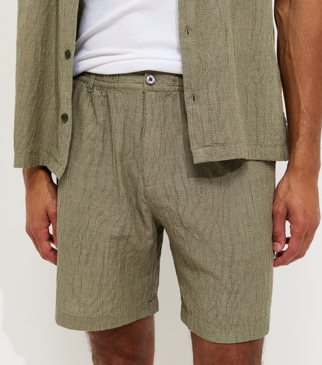 jack & jones Men's Khaki Jaquard Shorts Jack & Jones New Look - 3