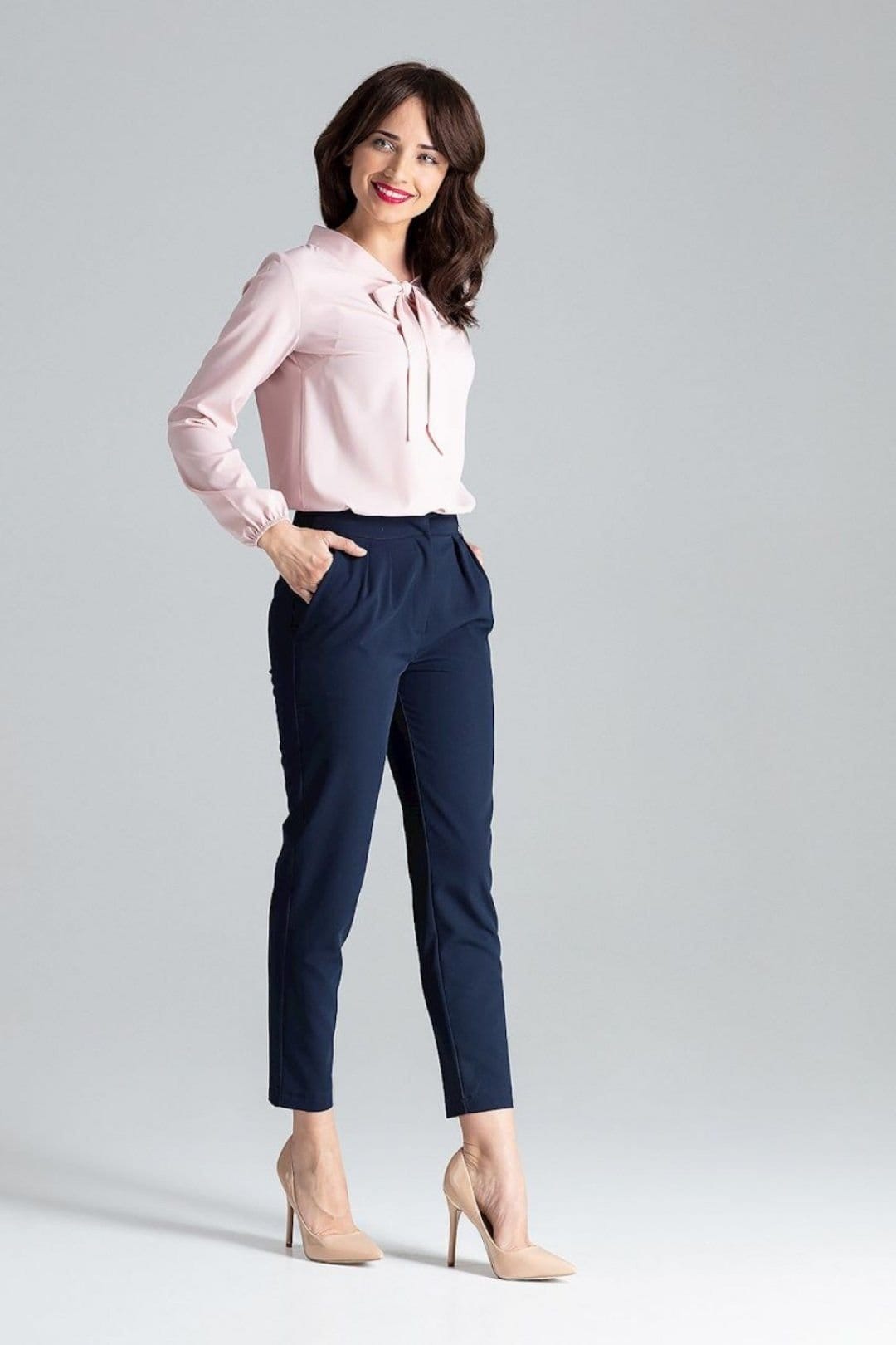 Love Lace Love Lace Women's Cigarette Pleated Front Capri Trousers in Blue - 4