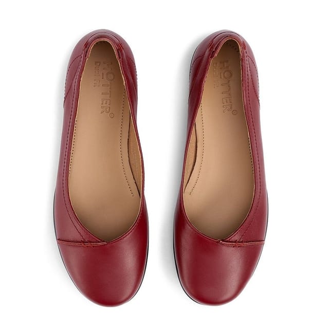 Hotter Hotter Women's 'Robyn II' Ballet Pumps in Dark Red - 3