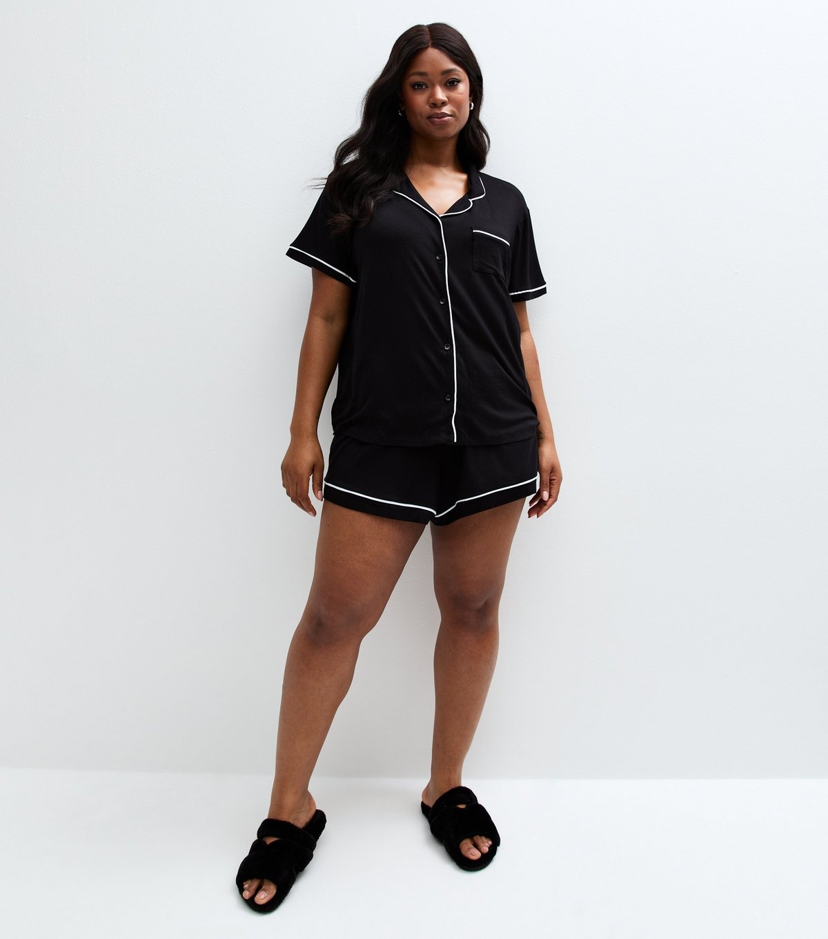 New Look Women's Plus Size Black Contrast Piping Shirt And Shorts Pyjama Set Curves New Look - 3