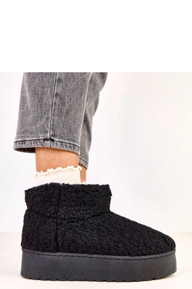 Love Lace Love Lace Women's Slip On Snow Boots with Synthetic Sheepskin Fur Lining in Black - 2