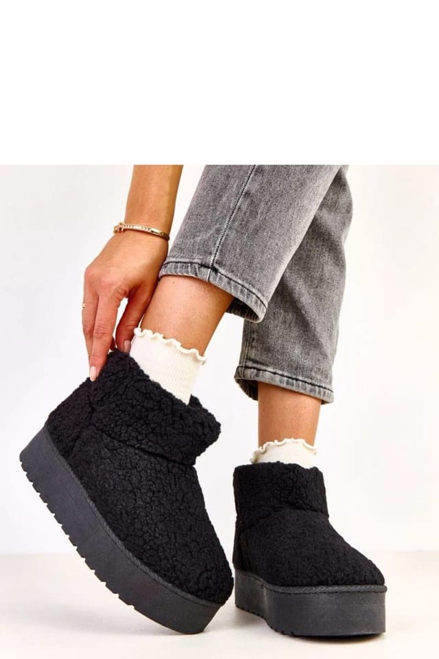 Love Lace Love Lace Women's Slip On Snow Boots with Synthetic Sheepskin Fur Lining in Black - 3