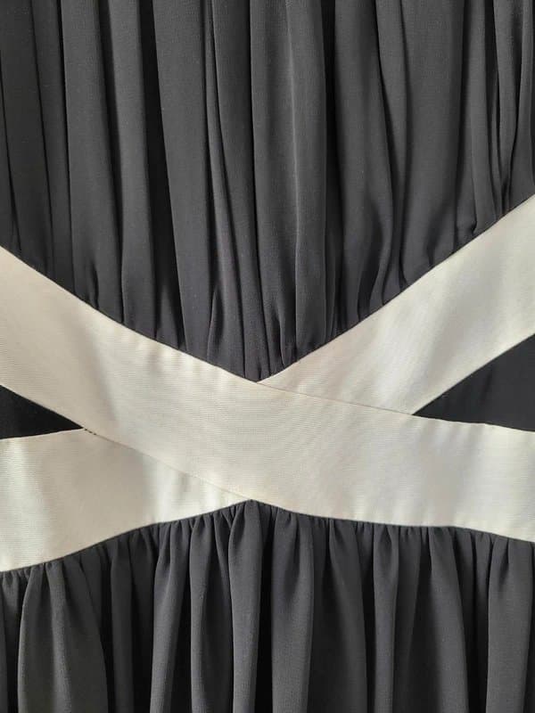 Coast Coast floaty black/cream occasion/wedding guest/party/prom dress size 18