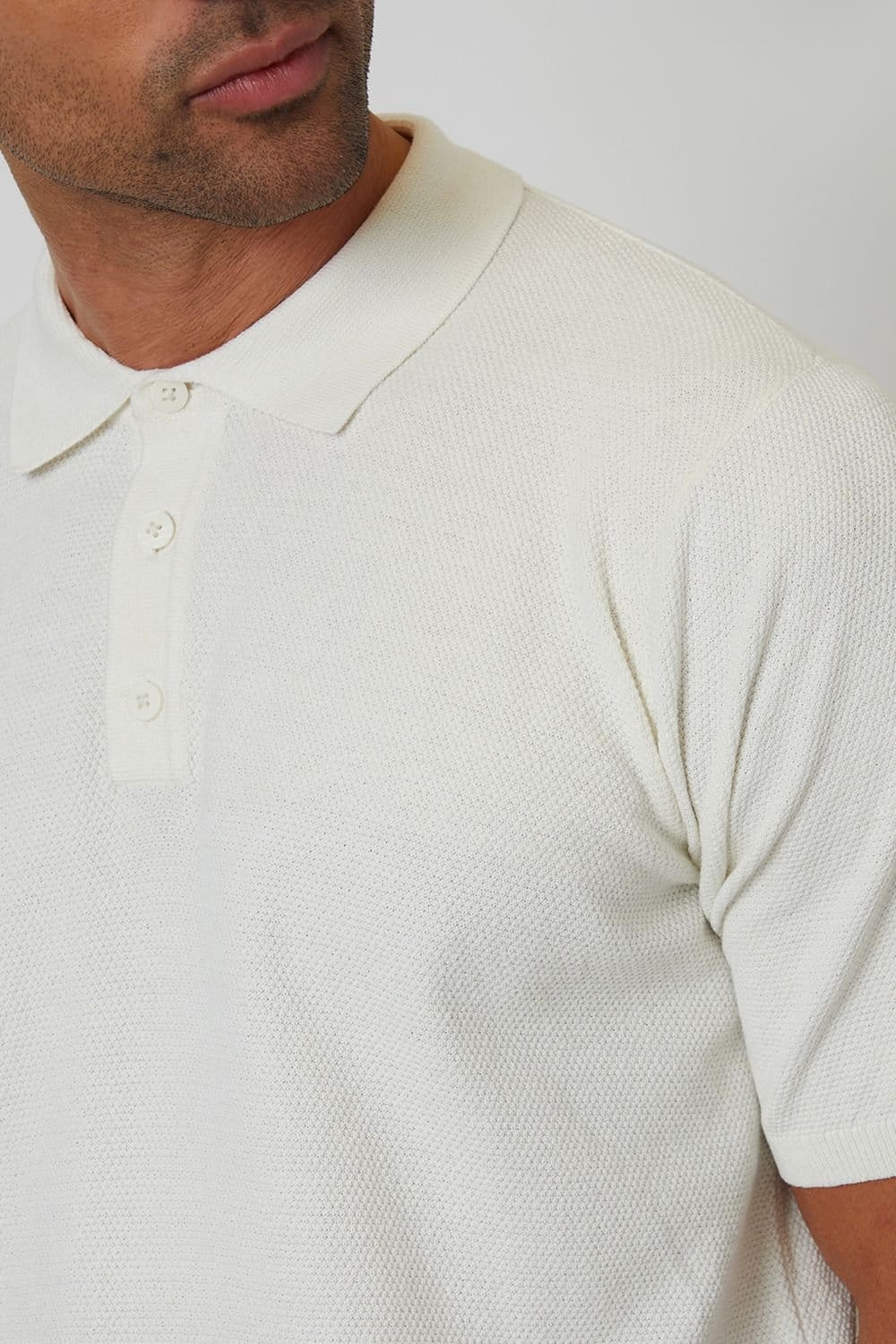Threadbare Threadbare Men's Moss Stitch Knitted Polo in Natural - 4