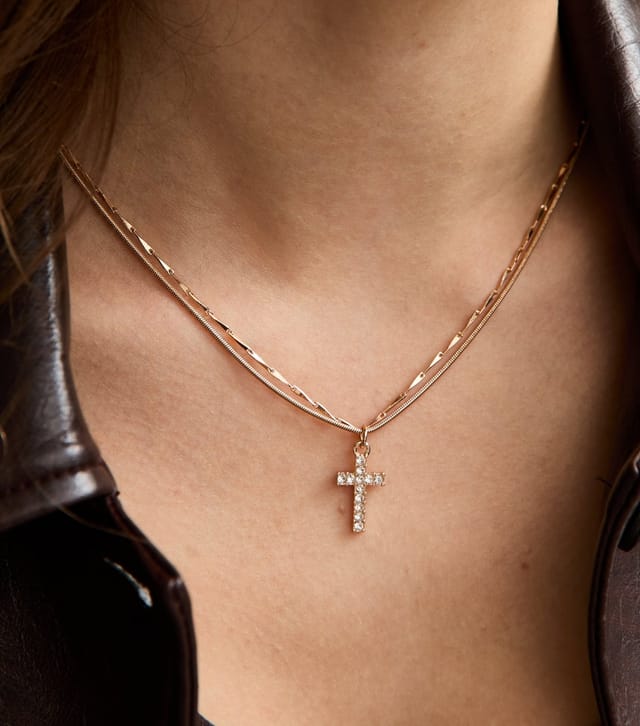 New Look Gold Tone 2-Layer Diamante Cross Pendant Necklace New Look - 2