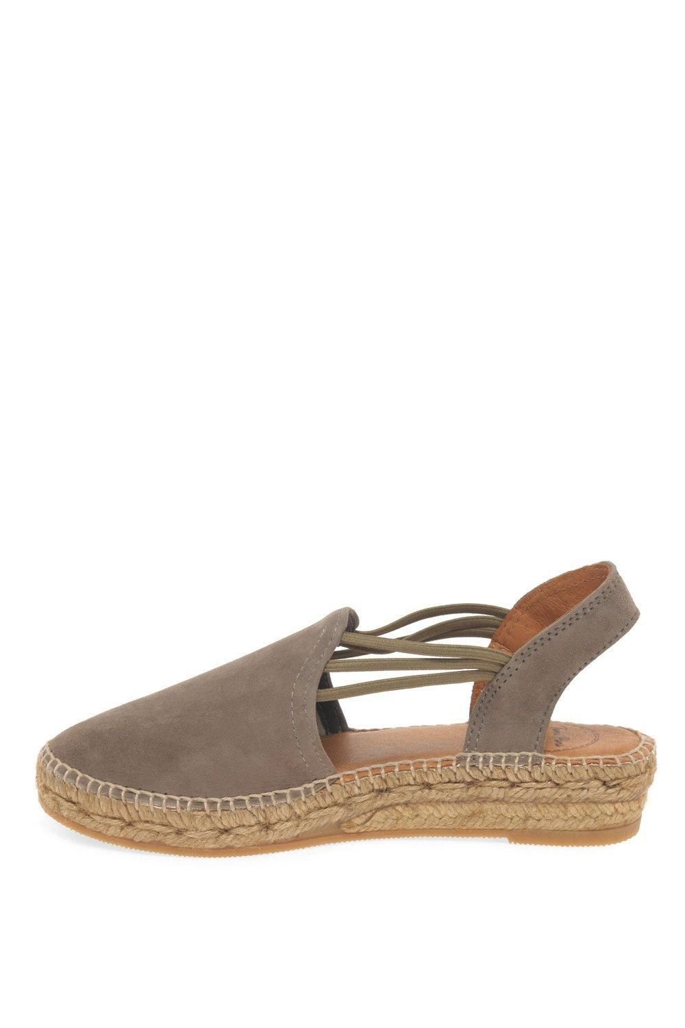 Toni Pons Toni Pons Women's 'Nuria II' Espadrilles in Taupe - 2