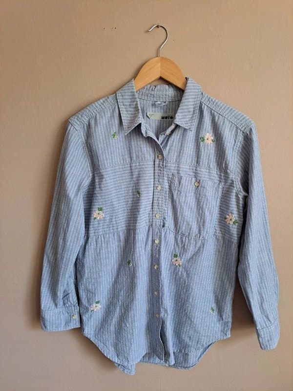 Topshop Topshop Shirt with Floral Embroidery