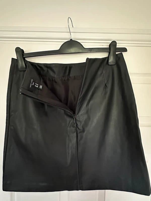 New Look 🖤 New Look Tall Black Leather Skirt – Size 14 🖤