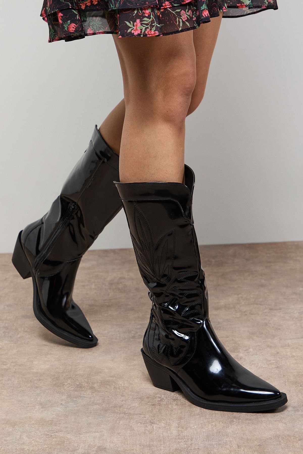 Oasis Oasis Women's Louise Faux Leather Stitch Detail Western Knee Boots in Black