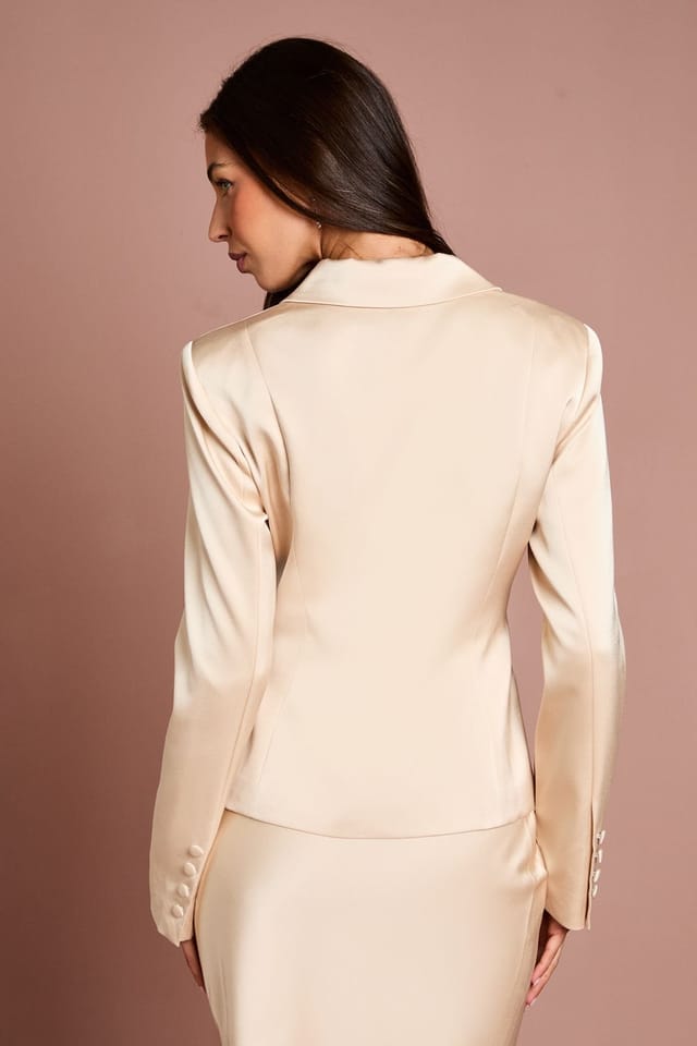 Coast Coast Women's Waisted Jacket With Satin Lapel in Champagne - 3