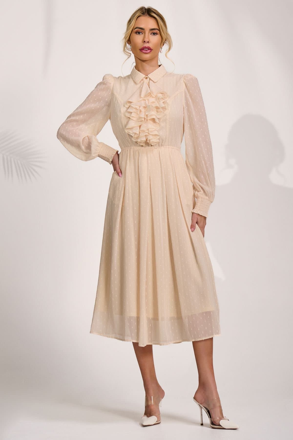 Jolie Moi Jolie Moi Women's Textured Chiffon Long Sleeve Shirt Dress in Cream
