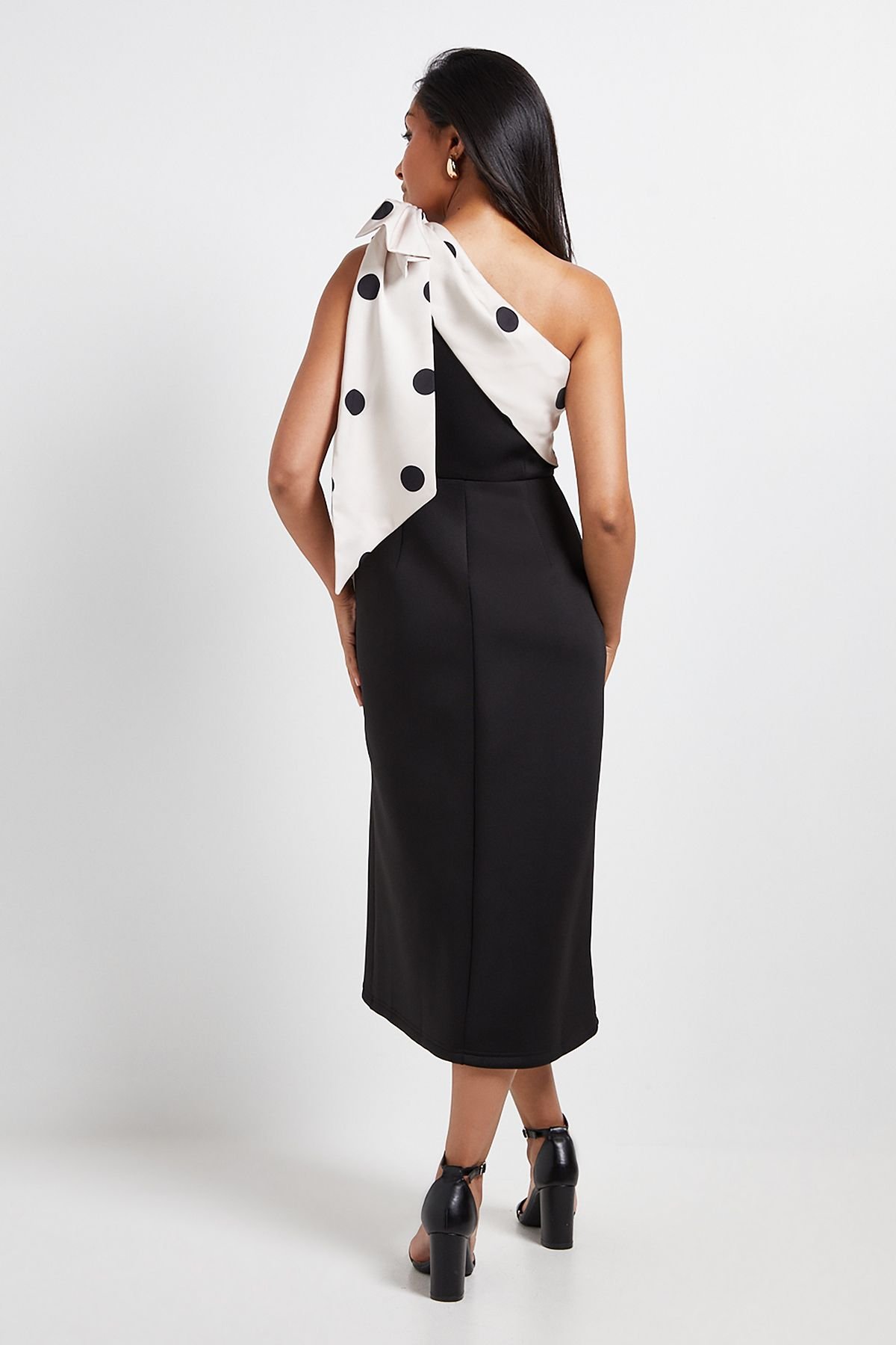 Wallis Wallis Women's Petite Occasion Scuba Corsage One Shoulder Midi Dress in Black - 3