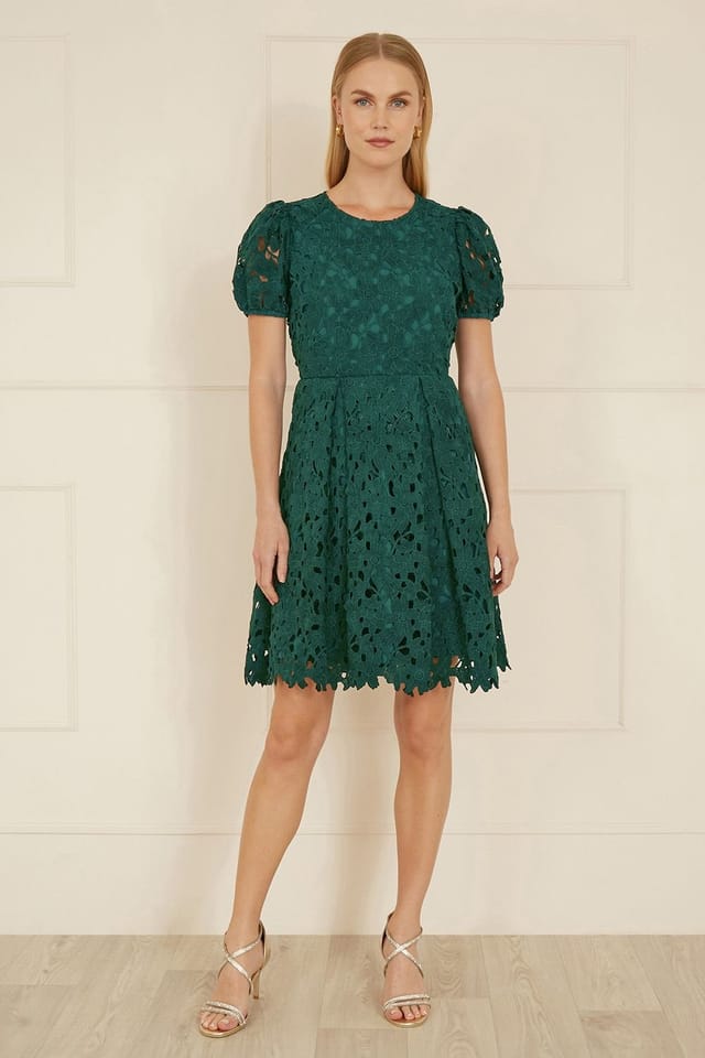 Yumi Yumi Women's Green Lace Skater Dress With Puff Sleeves - 2