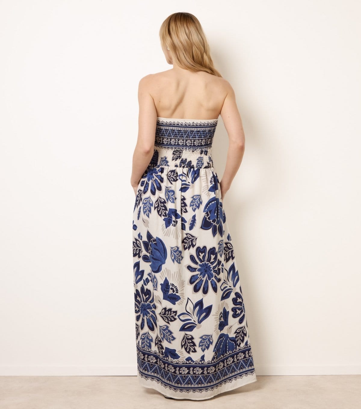 Blue Vanilla Women's Navy Floral Print Bandeau Maxi Dress Blue Vanilla New Look - 4