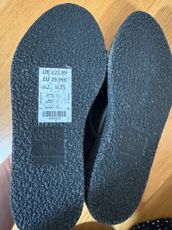 New Look New look junior black shoes