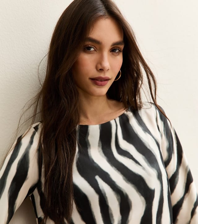 New Look Women's Black Zebra Print Satin Mini Dress New Look - 2