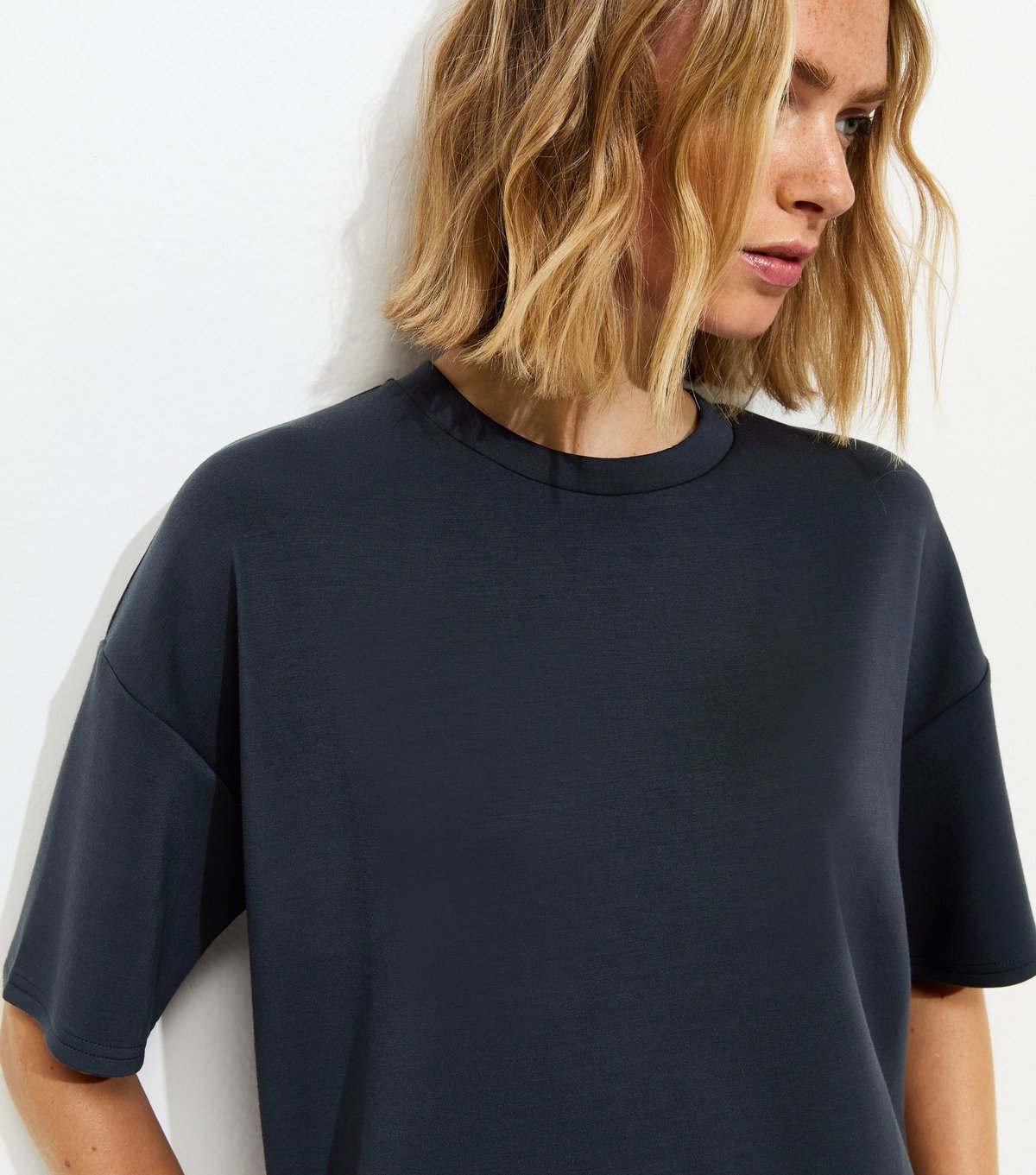 New Look Women's Premium Navy Sweatshirt T-Shirt New Look - 2