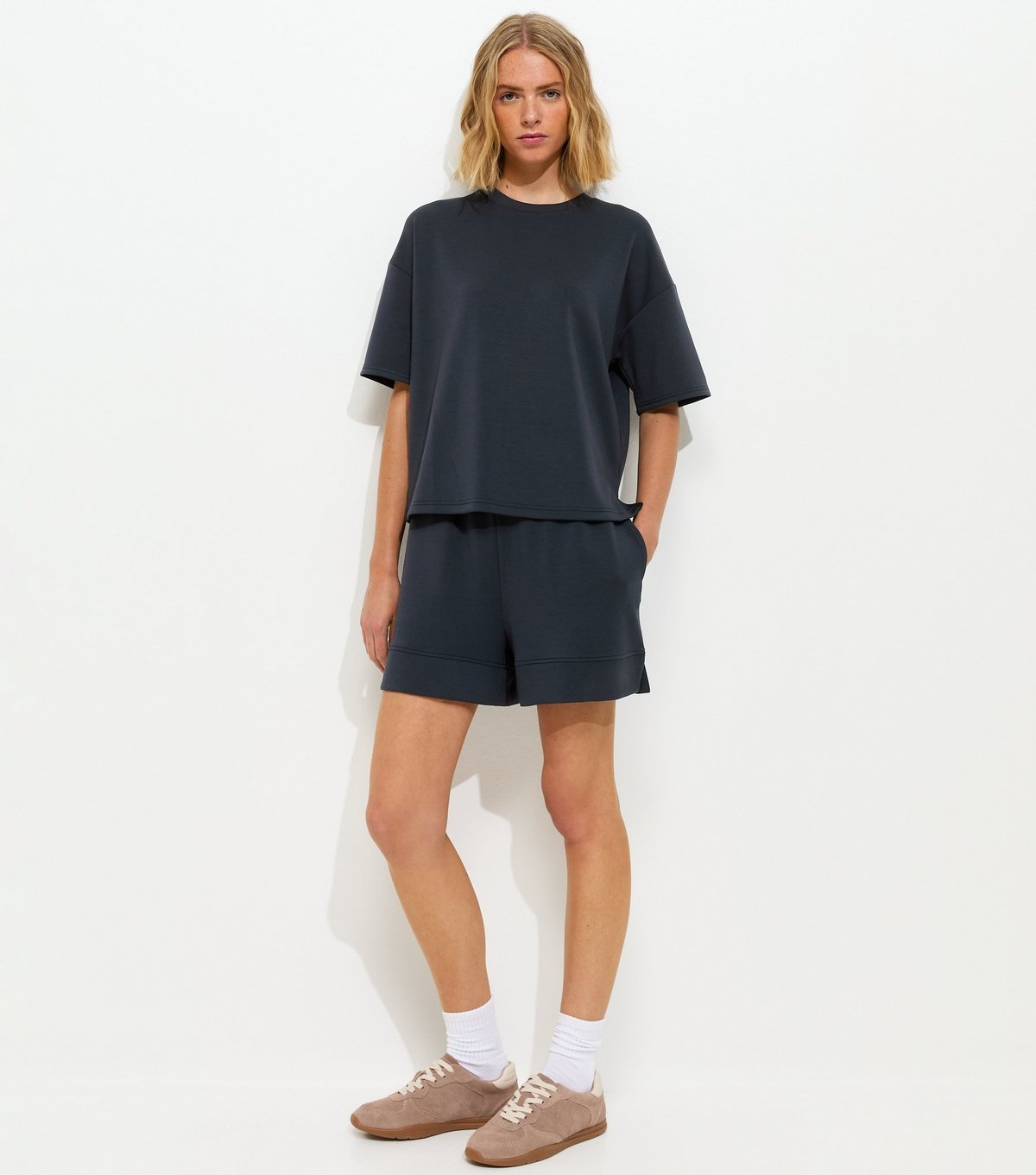 New Look Women's Premium Navy Sweatshirt T-Shirt New Look - 3