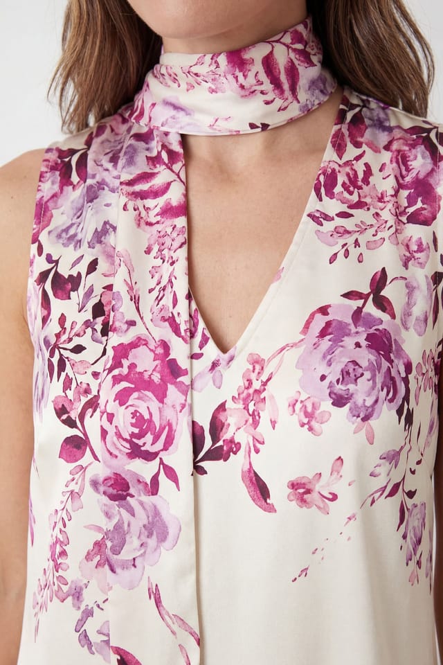 Wallis Wallis Women's Petite Floral Satin Scarf Midi Dress in Blush - 2