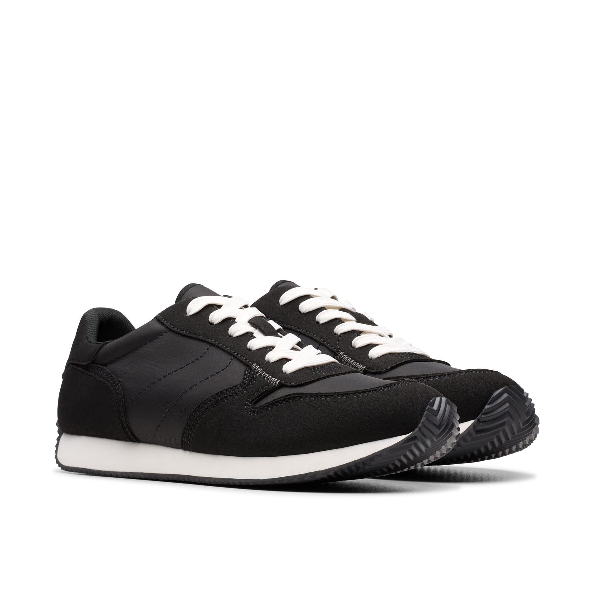 Clarks Clarks Women's Teirra Run Black Trainers - 4