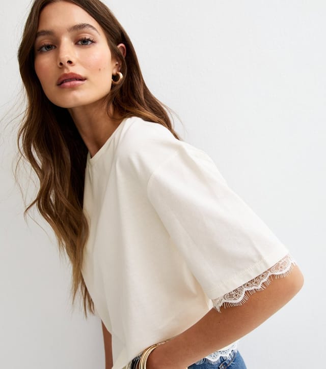 New Look Women's Off White T-Shirt Lace Hem Boxy T-Shirt New Look - 2