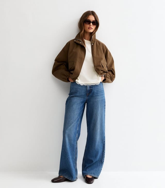 New Look Women's Off White T-Shirt Lace Hem Boxy T-Shirt New Look - 3