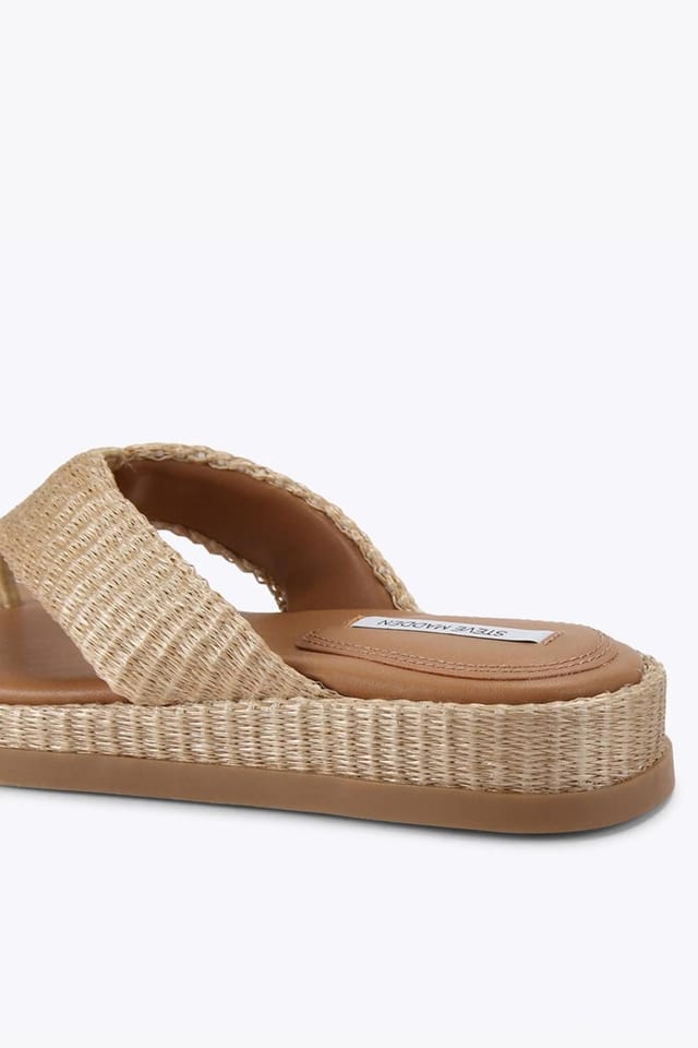 Steve Madden STEVE MADDEN Women's 'Bella Gold' Sandals in Gold - 3