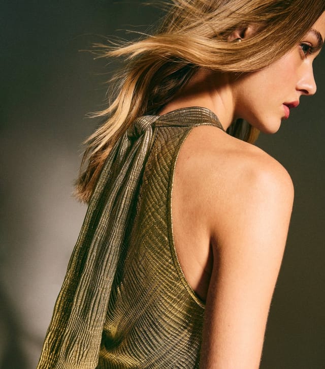 New Look Women's Gold Textured Halter Neck Midi Dress New Look - 2