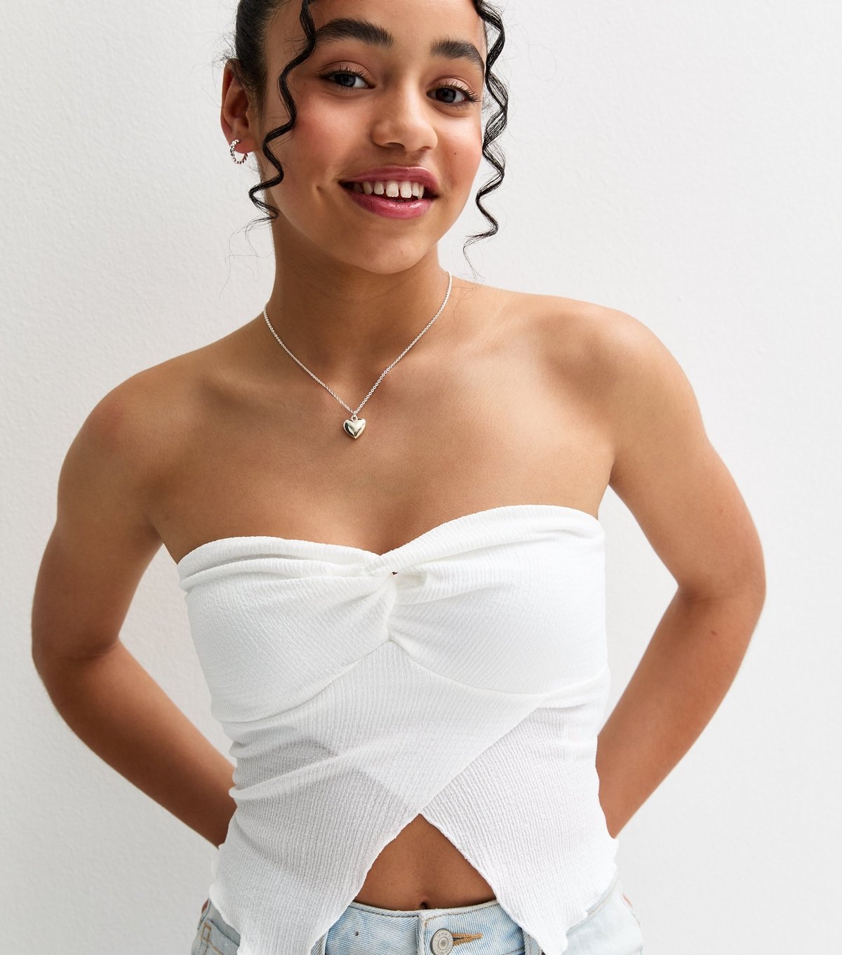 New Look Girls' White Textured Jersey Bandeau Top New Look - 2