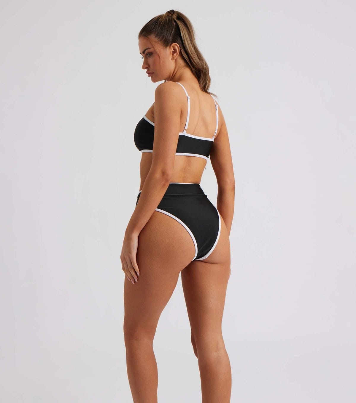 Urban Bliss Women's Black Contrast Trim Bikini Bottoms Urban Bliss New Look - 4