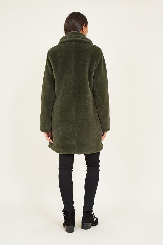 Yumi Yumi Women's Green Faux Fur Coat in Khaki - 3
