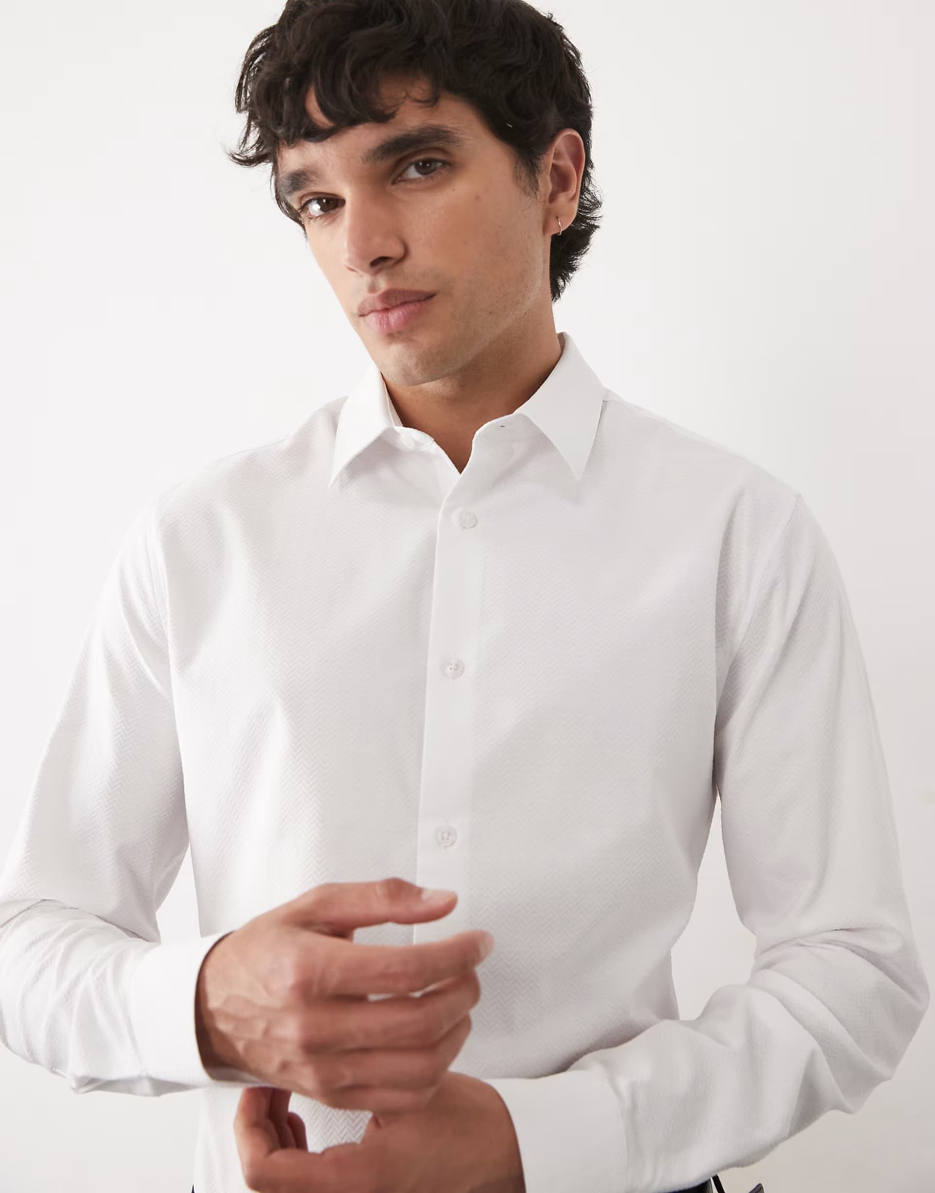 ASOS ASOS DESIGN textured skinny fit smart shirt in white