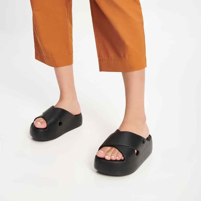 Melissa Shoes Melissa Shoes Women's Free Cross in Black - 2