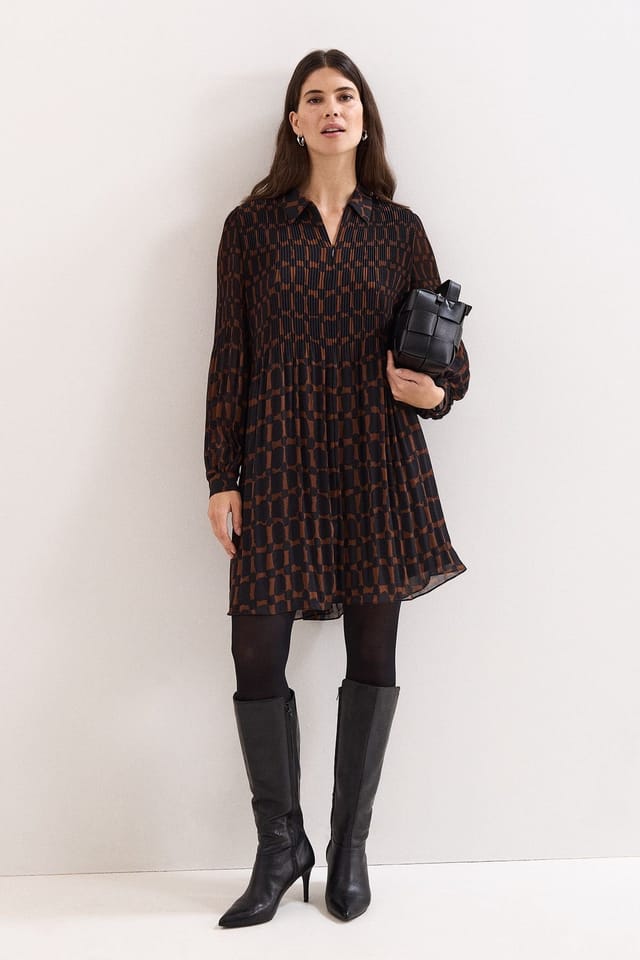 Phase Eight Phase Eight Women's Ella Swing Dress in Black - 3