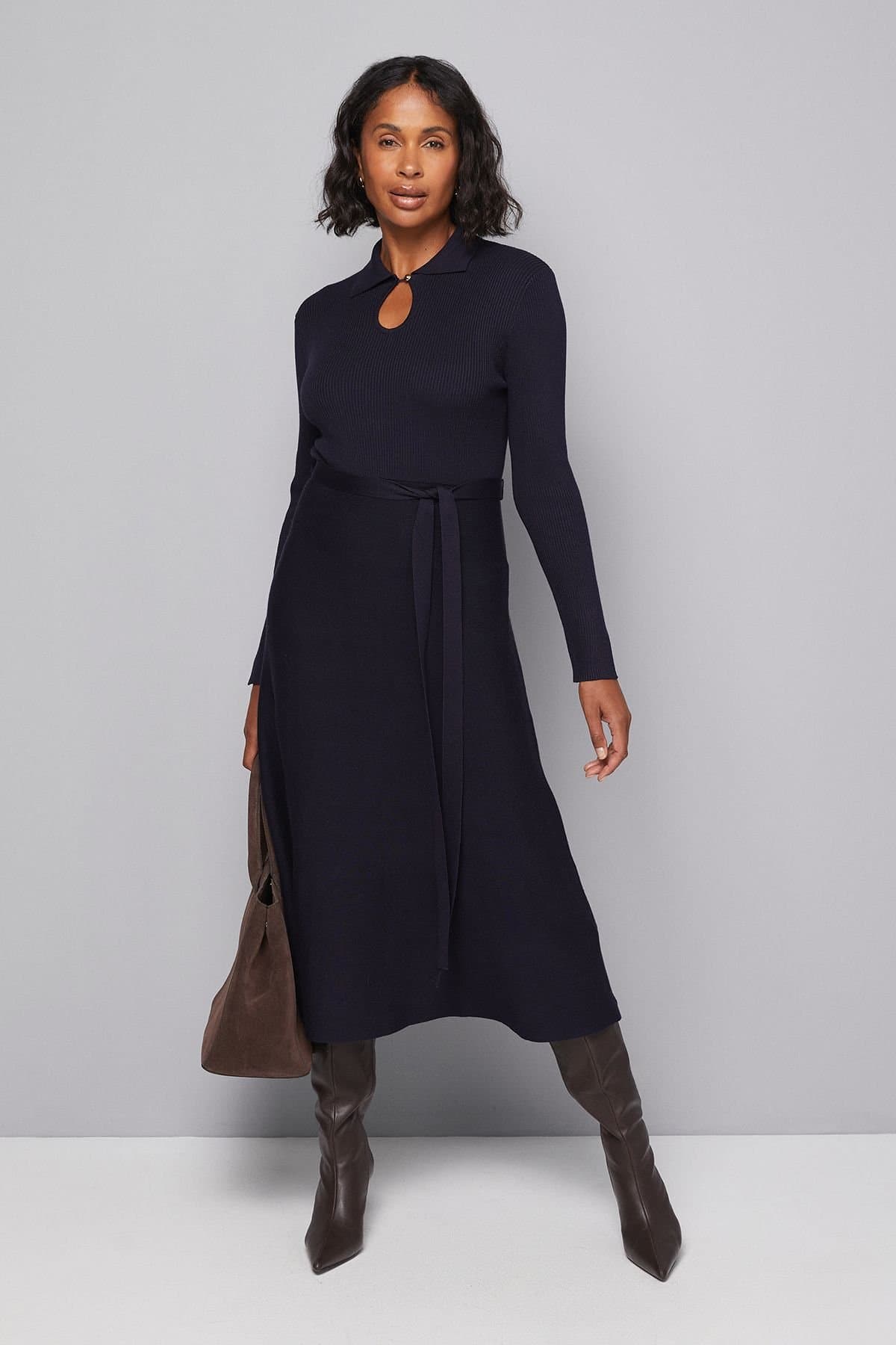 Wallis Wallis Women's Keyhole Collared Belted Knitted Midi Dress in Navy