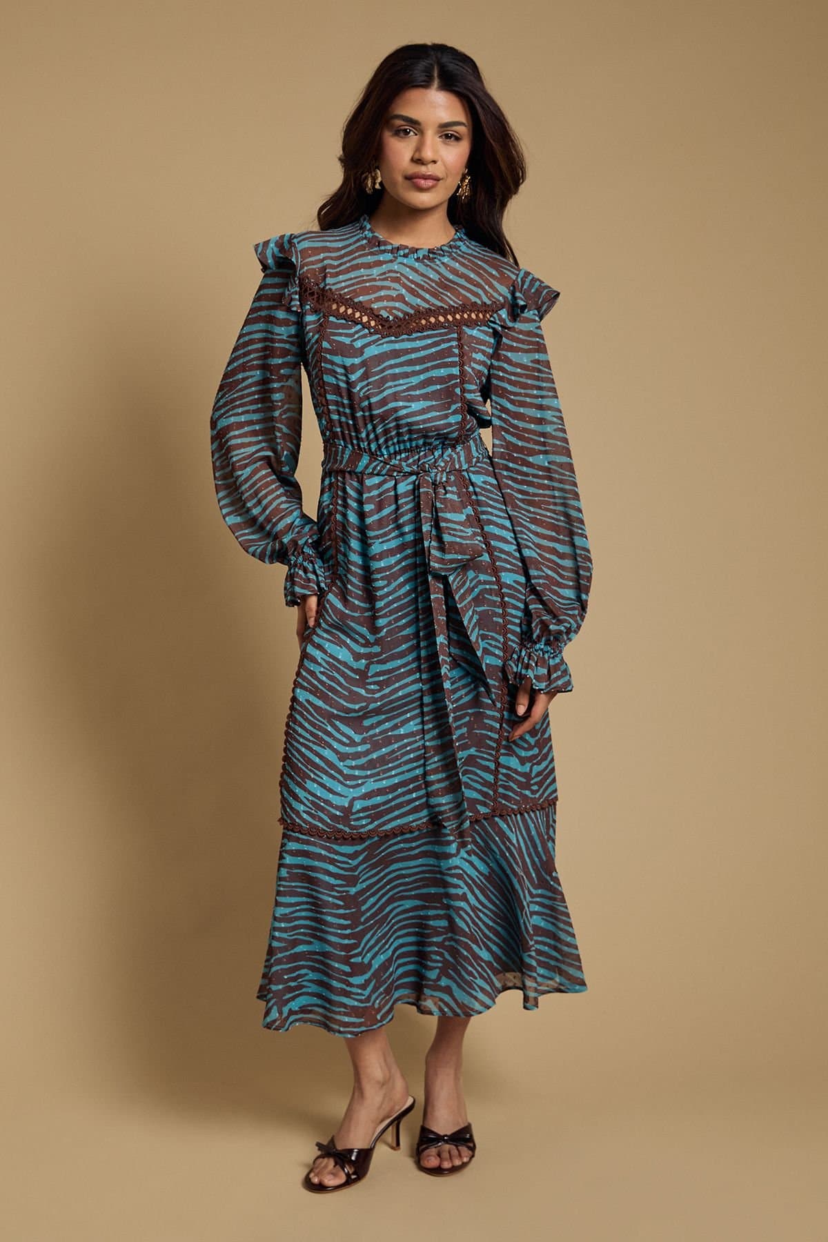 Oasis Oasis Women's Petite Printed Dobby Chiffon Belted Waist Midi Dress in Duck Egg